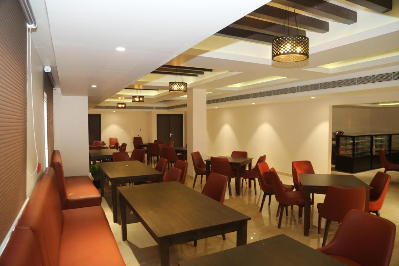 Hotel Skanda Palace Thiruttani المظهر الخارجي الصورة